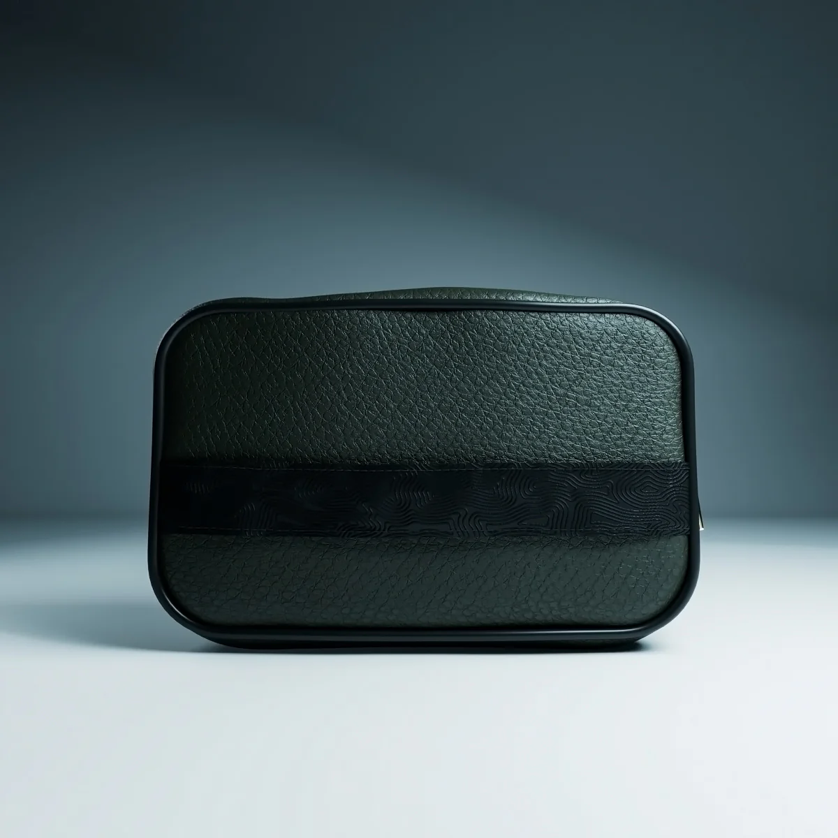 Premium vegan leather cosmetic bag - green - Image 6
